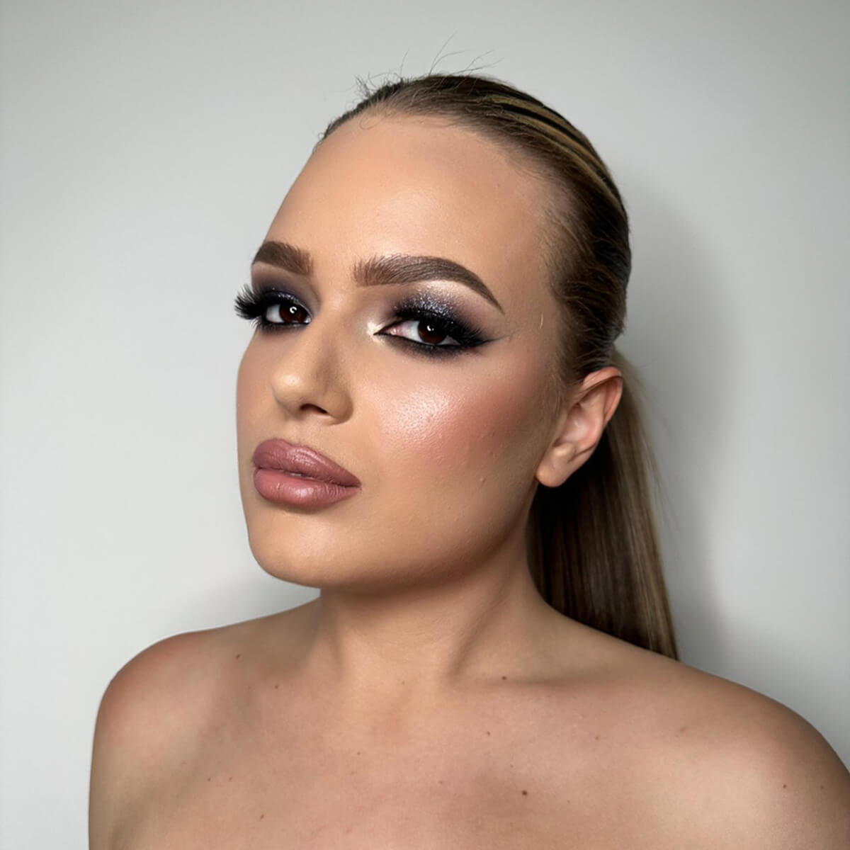 Beauty Pro Smokey Eyes - 05