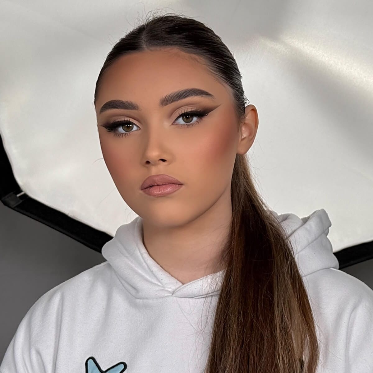 Suptilna_elegancija_Meki_semi_cut_crease_sa_blendanim_eyelinerom_6